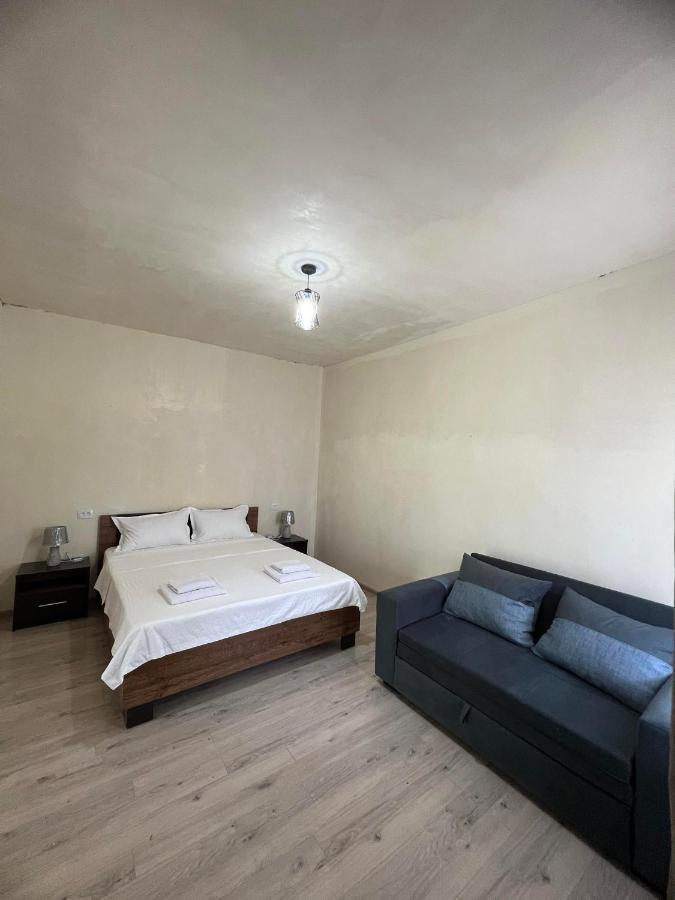 Mesxta Hotel Nakalakevi Buitenkant foto