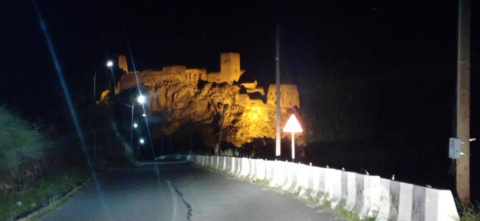 Mesxta Hotel Nakalakevi Buitenkant foto